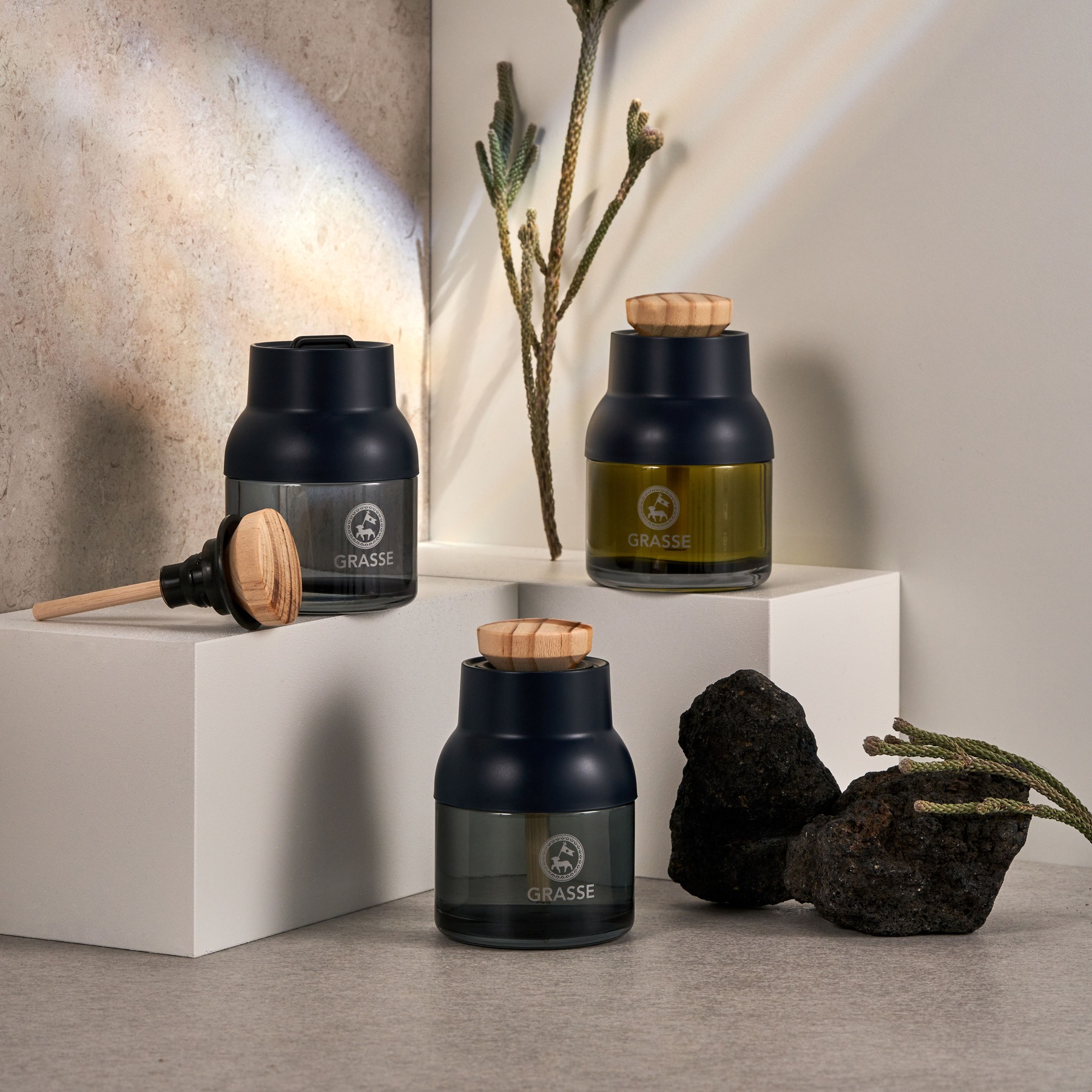 [1+1이벤트]불스원 그라스 디퓨저 블루 차량용 방향제 100ml 블랙베리 제품 이미지