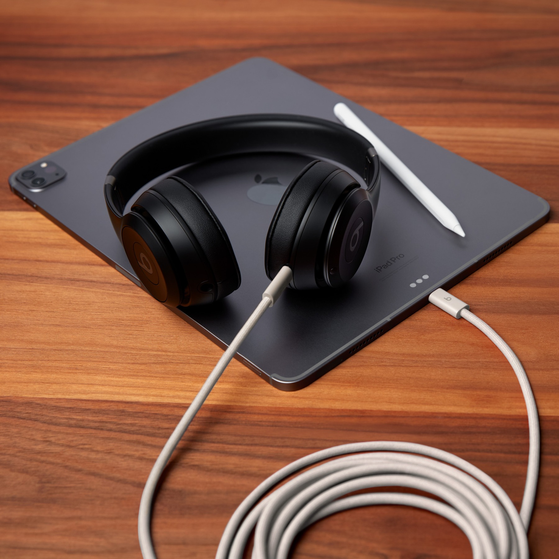 Beats 비츠 240W USB-C 브레이드 케이블 러시 스톤, 1개, 3m 제품 이미지